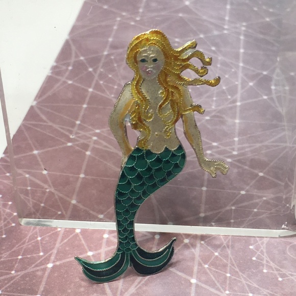 Mermaid enamel pin brooch 2.25” - Picture 6 of 7